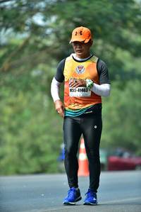 BIB: 41463
                            <button type="button" onclick="openModal(10124186)" class="btn btn-primary btn-sm float-right btn-popup" data-toggle="modal" data-target=".modal-high-quality">
                        <i class="fas fa-shopping-cart"></i> Add to Cart
                    </button>
                                            <button type="button" onclick="isThisMe(10124186, true)" class="btn btn-success btn-sm float-right btn-popup btn-isme hidden" data-toggle="tooltip" data-placement="bottom" title="นี่คือรูปของคุณใช่ไหม คลิกที่นี่เพื่อเอาเข้าอัลบั้ม">
                        <i class="fas fa-plus"></i> Add to album
                    </button>
                    <button type="button" onclick="isThisMe(10124186, false)" class="btn btn-warning btn-sm float-right btn-popup btn-isnotme hidden">
                        <i class="fas fa-ban"></i> Remove from album
                    </button>